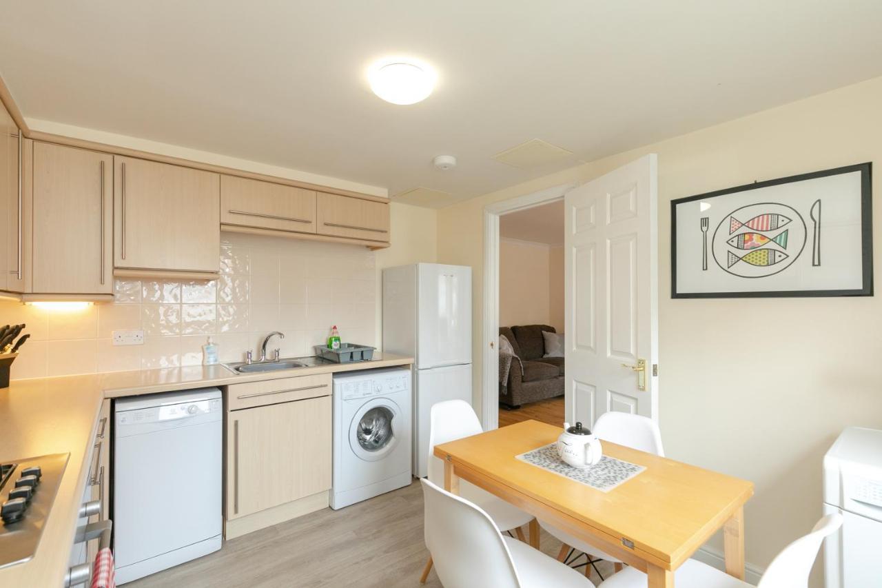 Dicksonfield Quiet Central Family Apartment With Parking Edinburgh Dış mekan fotoğraf